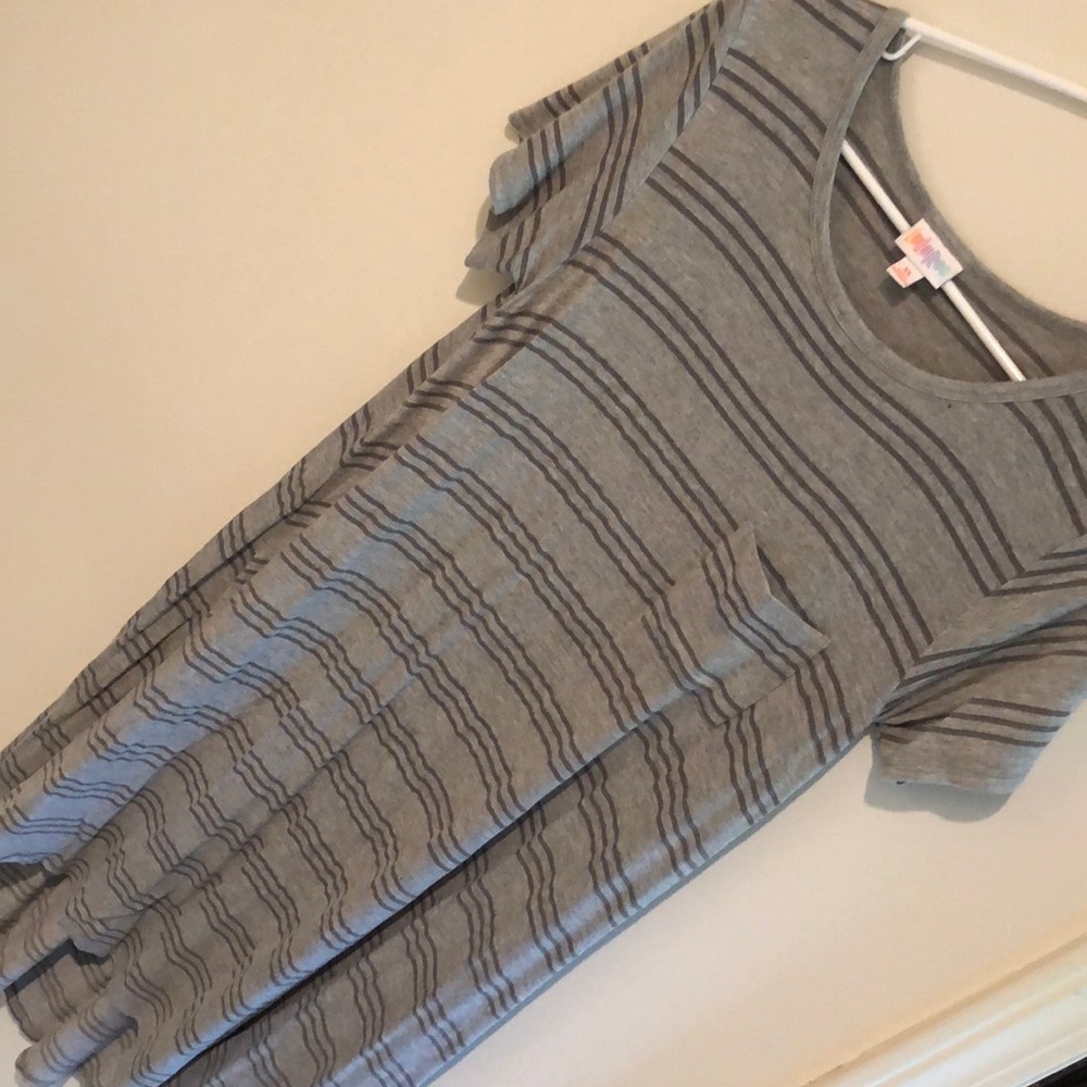 Grey striped Carly